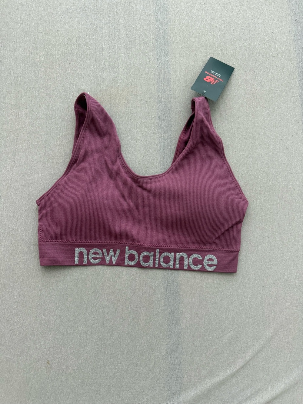 New Balance Ribbed Seamless Sports Bra in Plum
